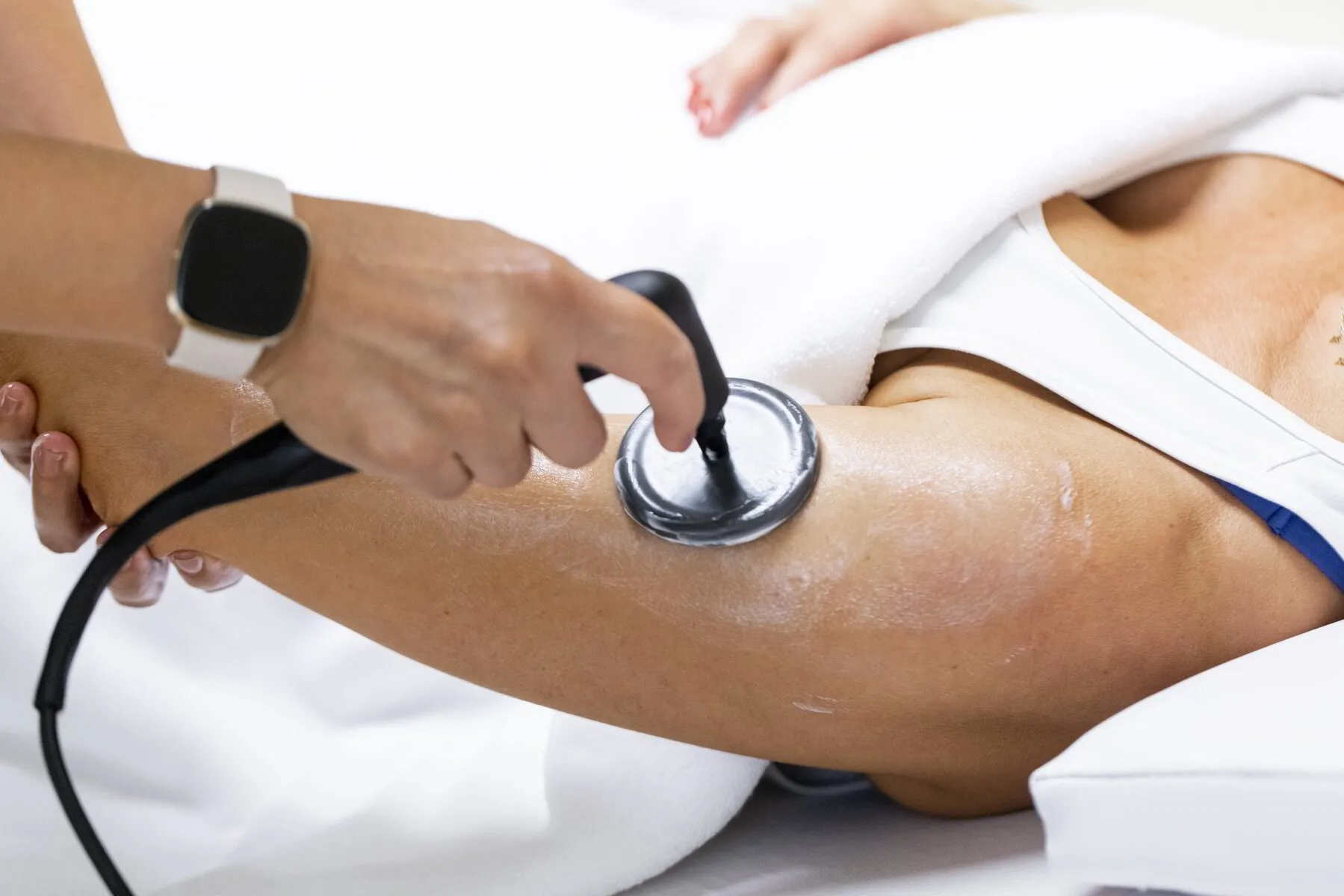 Flacidez en Brazos Indiba