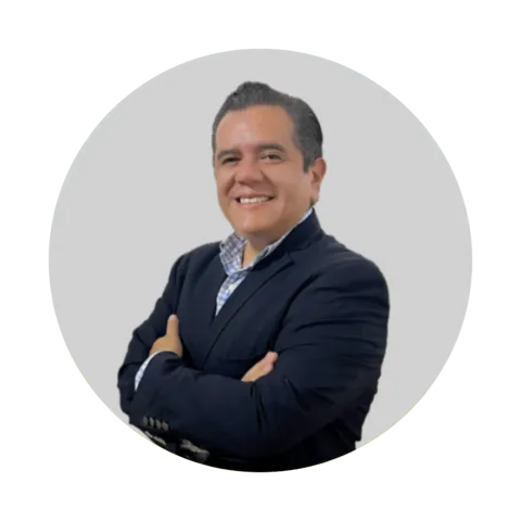 Mtro. José Betancourt Villa