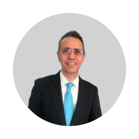 Dr. Martín Pantoja Aguilar