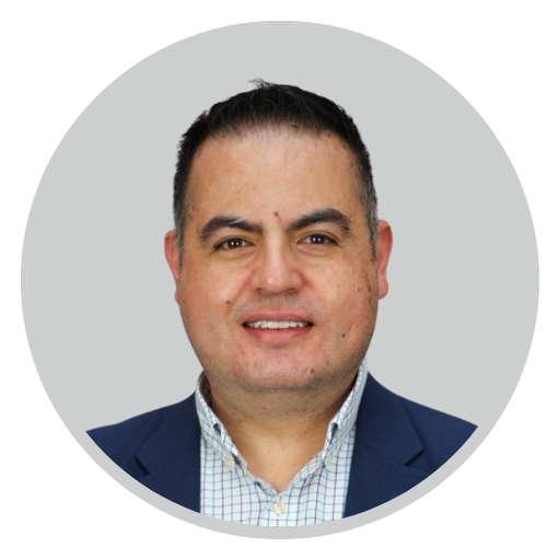 Mtro. Antonio Esqueda Flores